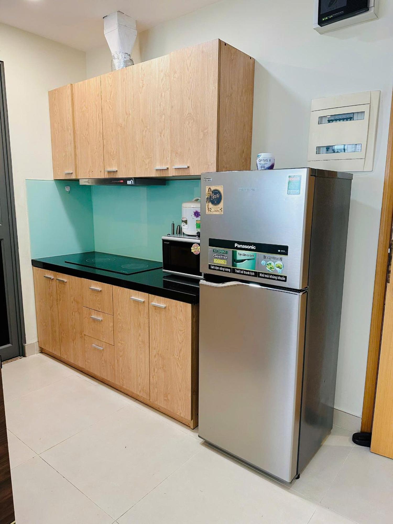 Apartment Masteri Thao Dien - 2 Bedroom Sunset View With Pool Gym Bbq - District 2 Ho Chi Minh City