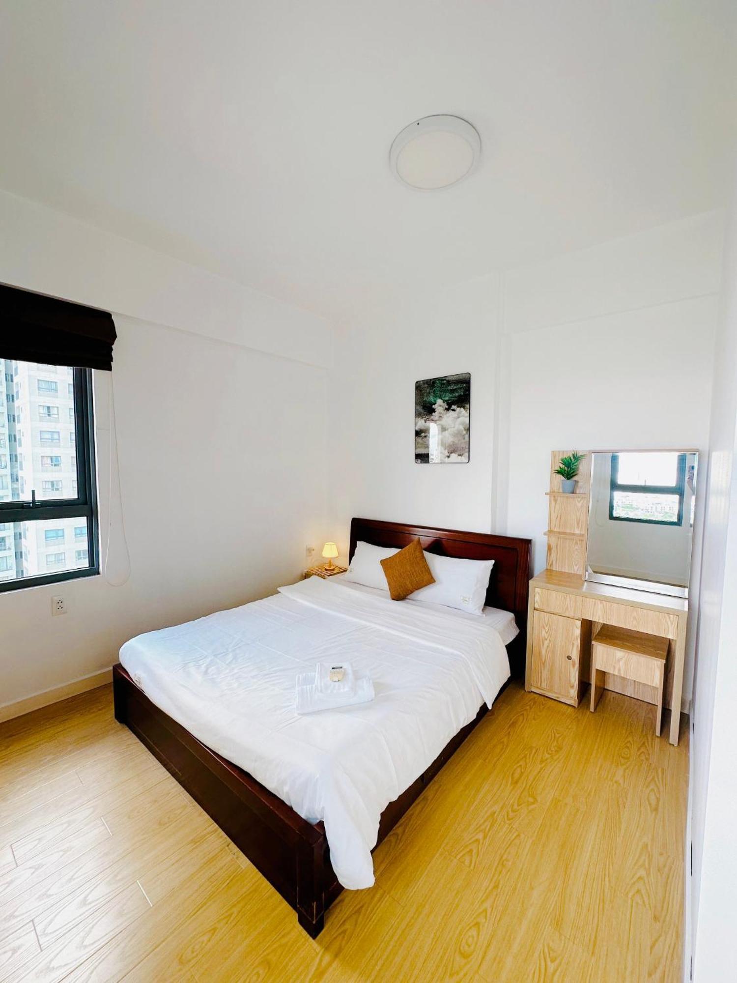 Masteri Thao Dien - 2 Bedroom Sunset View With Pool Gym Bbq - District 2 *