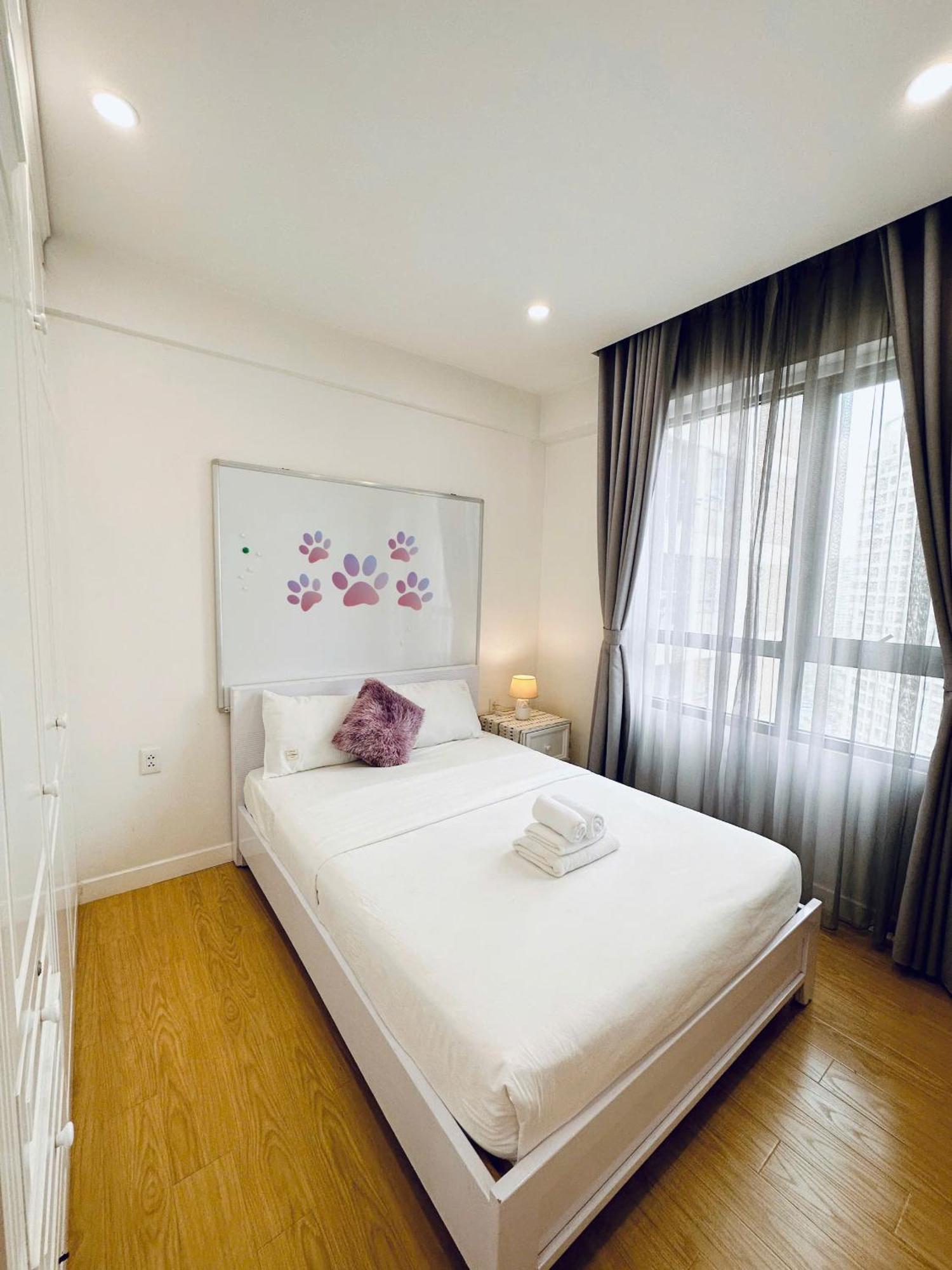Masteri Thao Dien - 2 Bedroom Sunset View With Pool Gym Bbq - District 2 * TP. Hồ Chí Minh